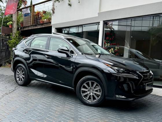 LEXUS NX 200T 2.0 LUXURY 4X4 16V TURBO GASOLINA 4P AUTOMÁTICO
